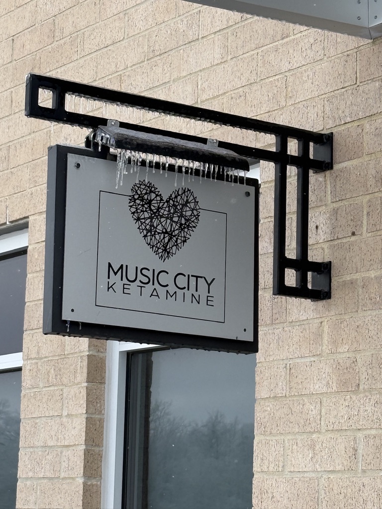 Music City Ketamine clinic exterior sign Franklin Tennessee